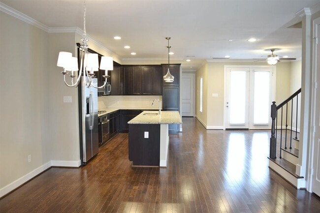Building Photo - 215 Kendrick Pines Blvd