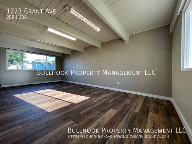 Building Photo - 1273 Grant Ave