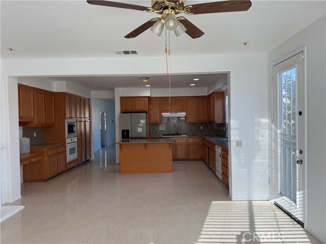 Building Photo - 1147 Glenwood Ct