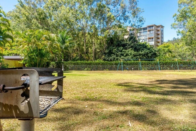 Building Photo - 95-269-269 Waikalani Dr