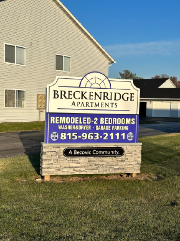 Building Photo - 7367 Meander Dr