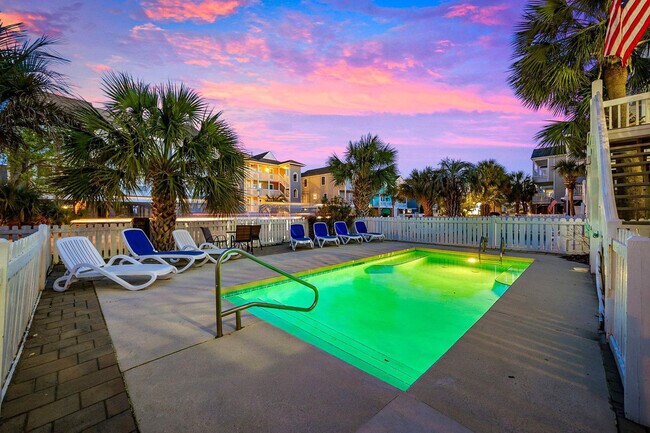 Building Photo - 111B S Yaupon Dr