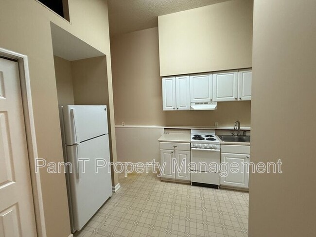 Building Photo - 104 Chippewa Dr