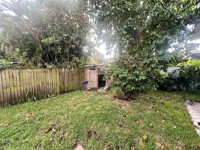 Building Photo - 260 NW 106th St