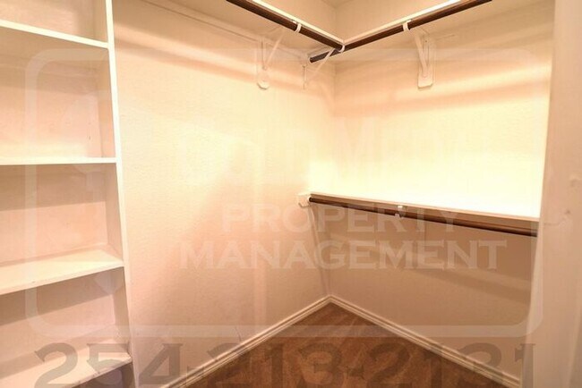 Building Photo - 6009 Cordillera Dr