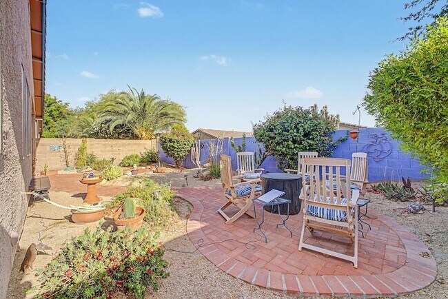 Building Photo - 7263 E Whispering Wind Dr