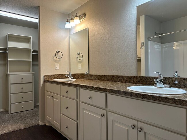 Building Photo - Traditional Home in Cooper ISD