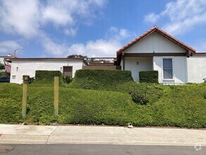 Building Photo - 2 Bedroom 2 Bath home in Ocean Hills