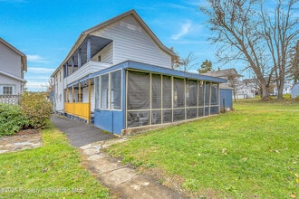 Building Photo - 2819 Birney Ave