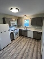 Building Photo - 26 Island Ave