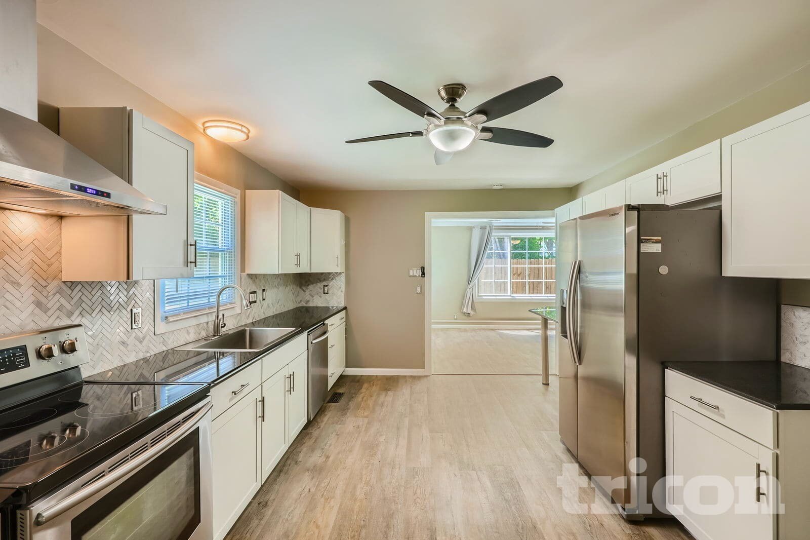 Building Photo - 2210 Weddington Rd