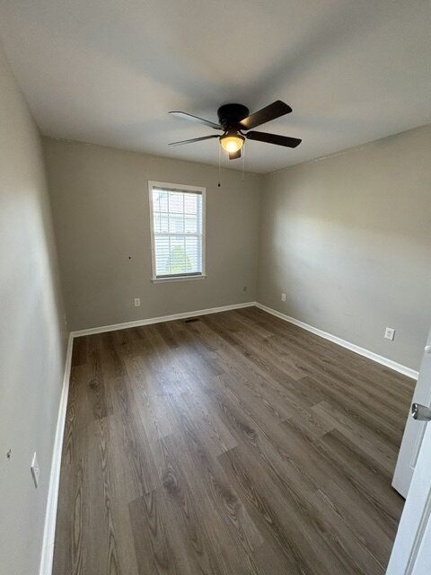 Building Photo - 2502 Bluff View Ct