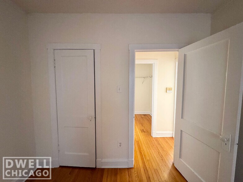 Building Photo - 2653 N Spaulding Ave