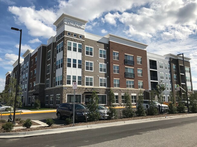 Building Photo - B2 | 2 Bed 2 Bath | 1239 sf