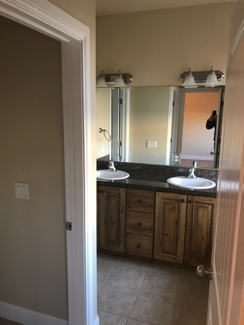 Building Photo - 6 Bd/3 Ba Single Family Home in West Haven