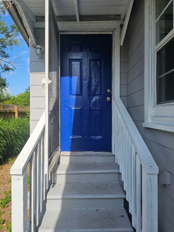 Building Photo - 8114 N 11th St
