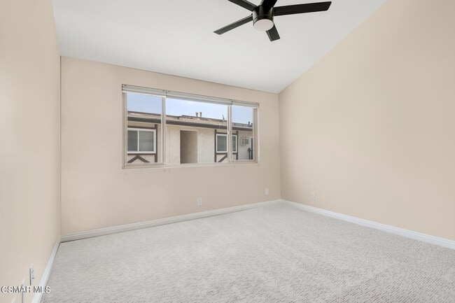Building Photo - 5321 Colodny Dr