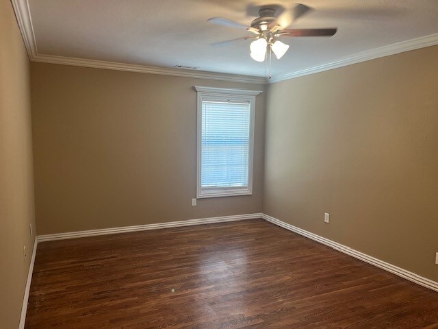 Building Photo - 503 Tunbridge Dr
