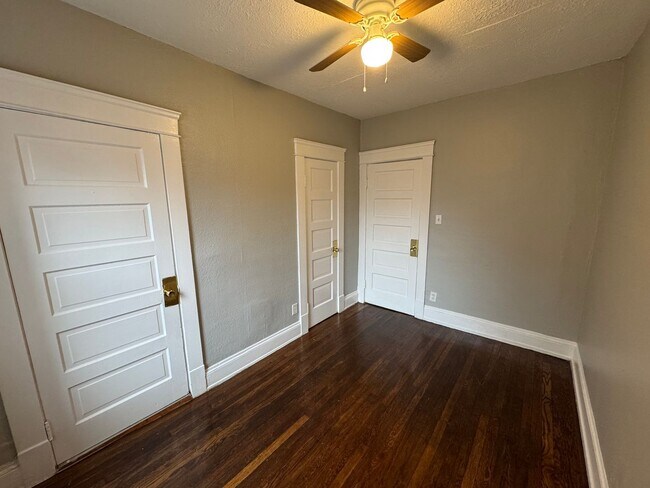 Building Photo - 4324 Pearl Rd