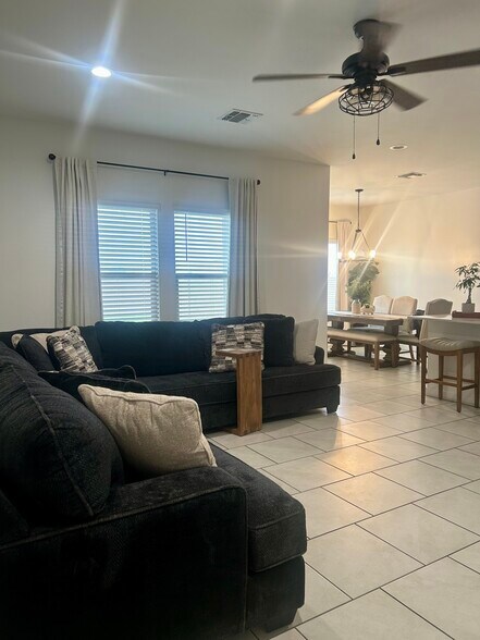 Building Photo - 13306 N Jessett Ln