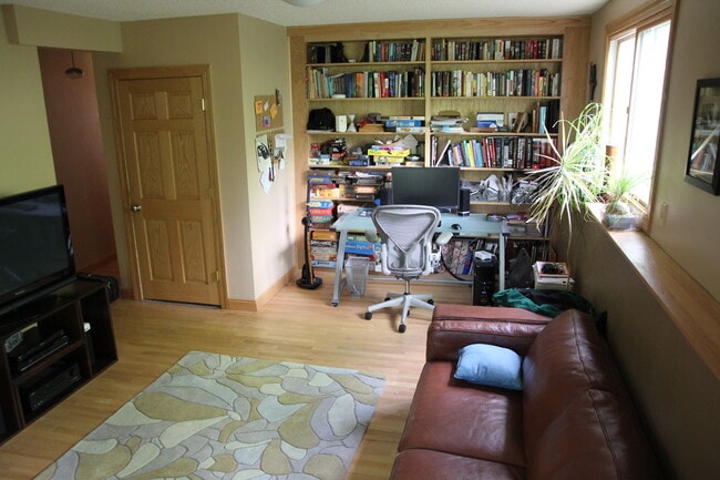 Building Photo - 1640 Quincent St