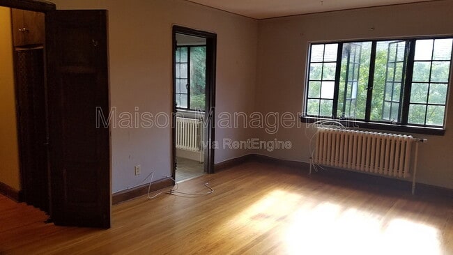 Building Photo - 125 Highland Pkwy