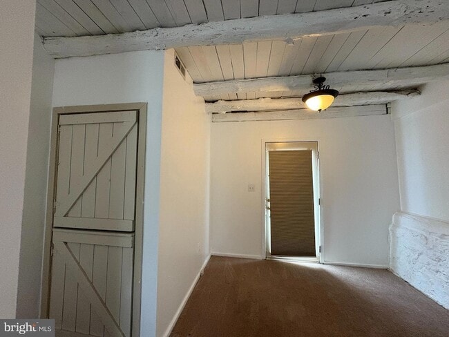 Building Photo - 5001 Carroll Manor Rd