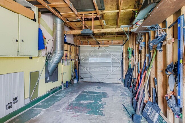 Building Photo - 2796 S Quay Way