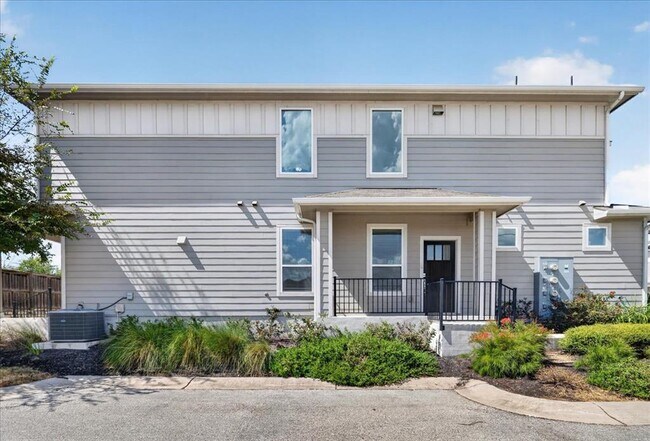 Building Photo - 11308 Gadsen Ln