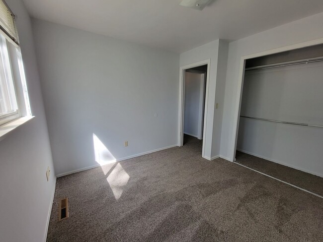 Building Photo - 4075 Harbor Pl