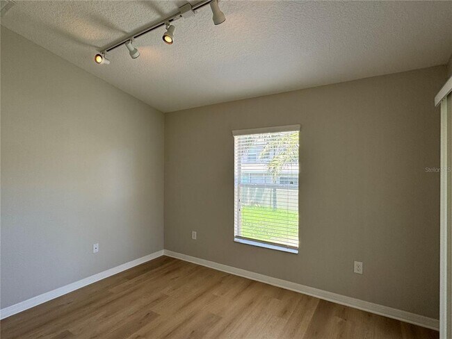 Building Photo - 10405 Summer Azure Dr