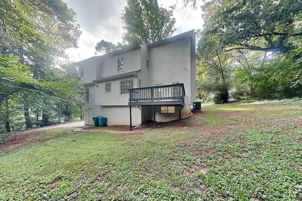 Building Photo - 4122 Deerbrook Way SW
