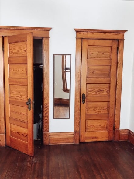 Building Photo - 1882 Loras Blvd