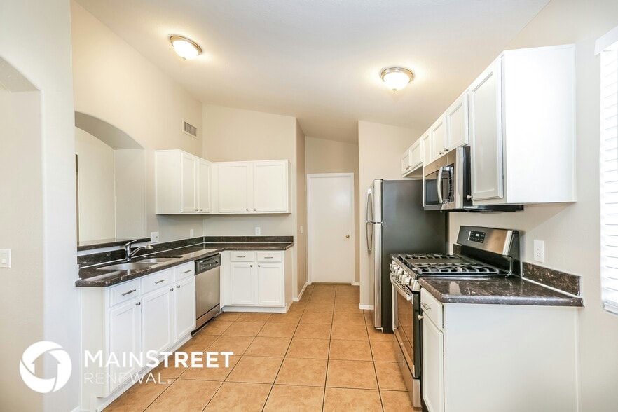 Building Photo - 16285 W Tonto St