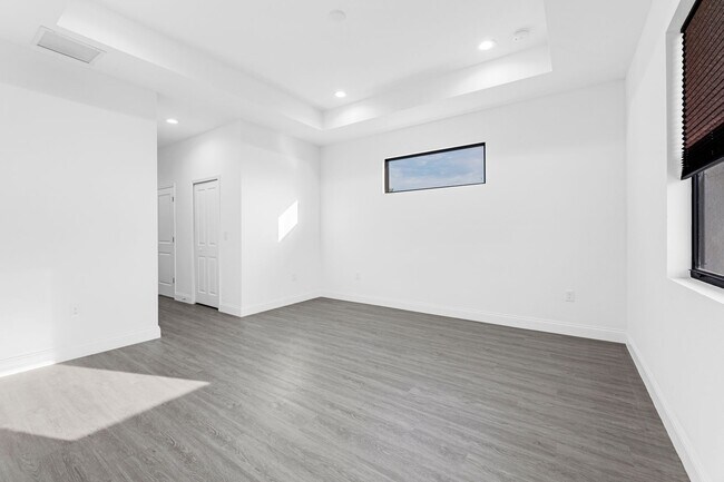 Building Photo - 2801 Nancy Dr