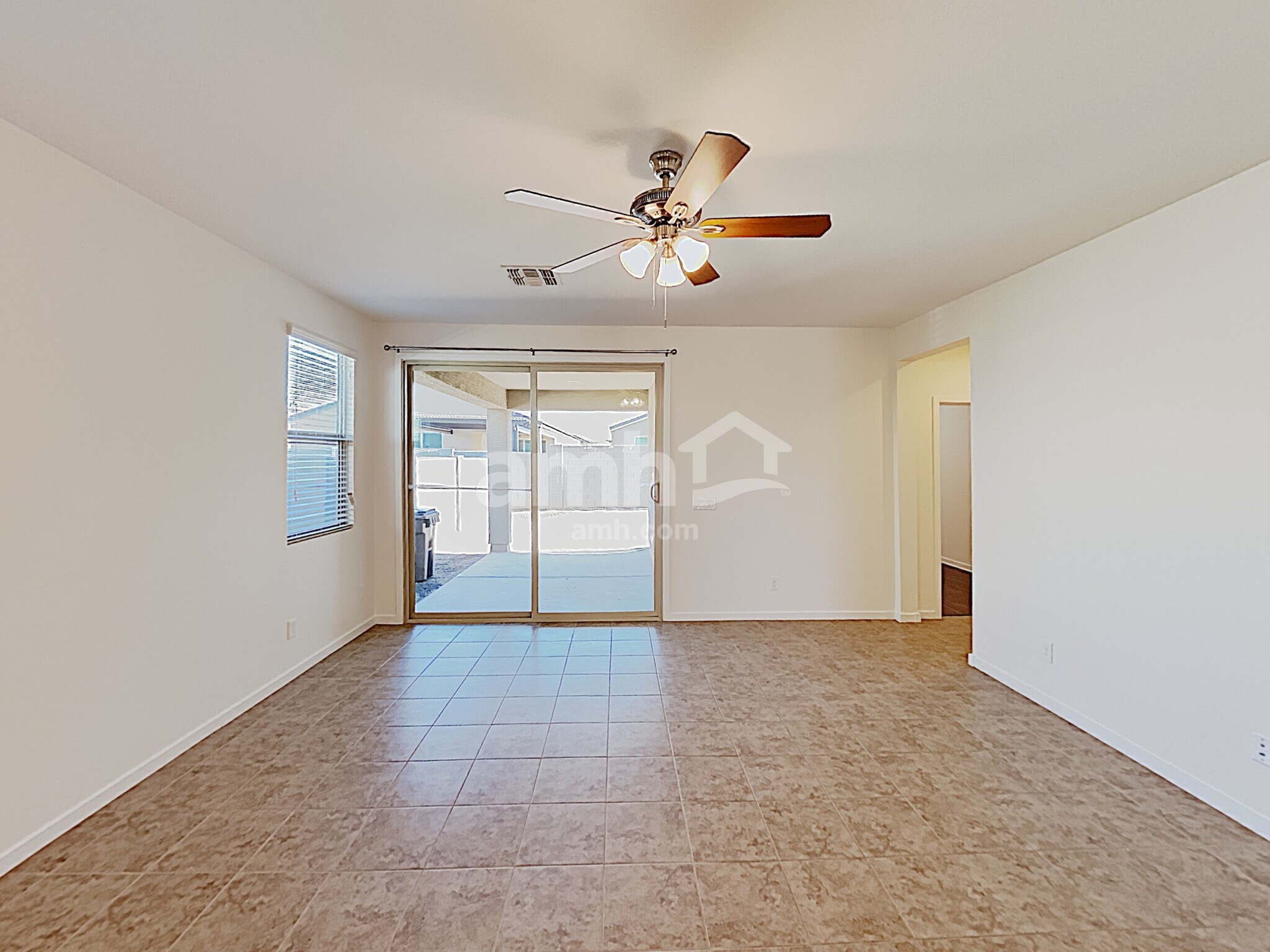 Building Photo - 492 W Tenia Trail