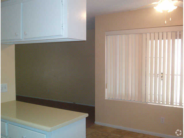 Dining Room - 13250