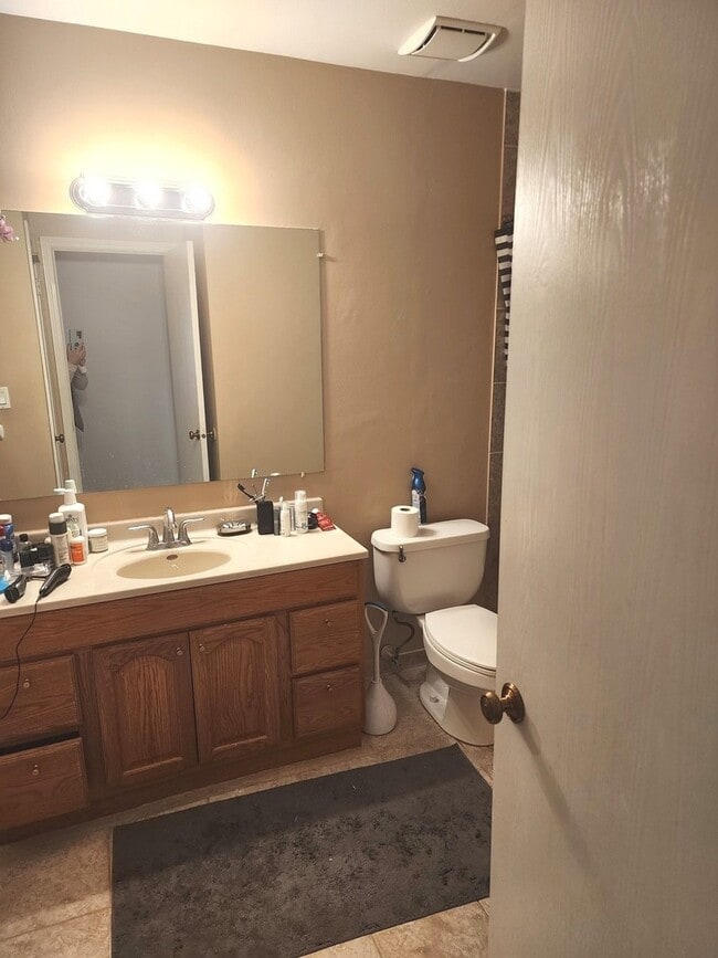 Building Photo - 336 Cherrywood Ct