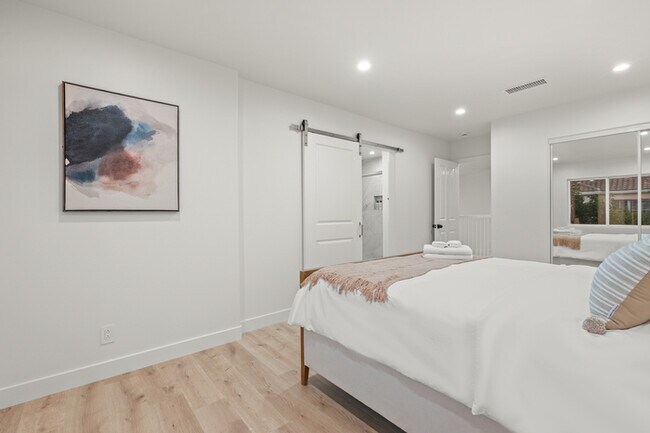 Building Photo - Gated Newport Coast 4BR w/ Pool Access