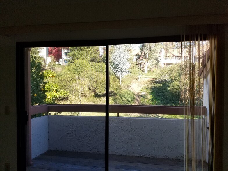 bedroom 1 balcony - 1896 Mountain Creek Ct