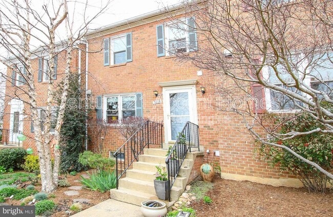 Building Photo - 3009 20th Ct S