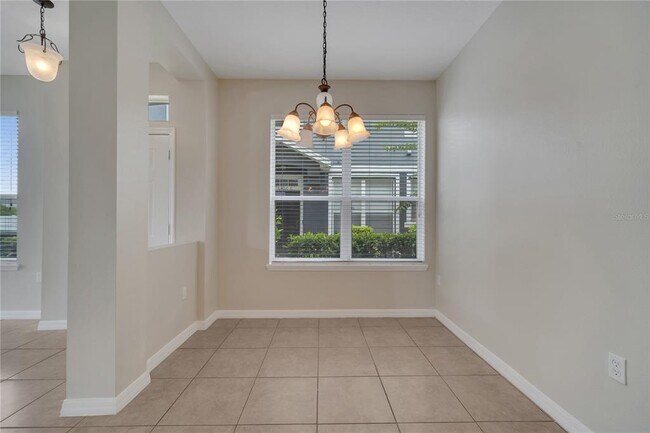 Building Photo - 6408 S Goldenrod Rd
