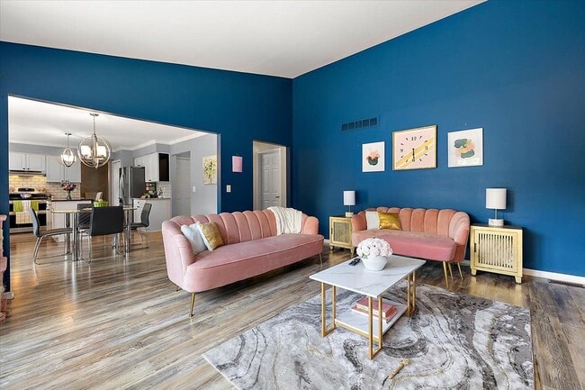 Building Photo - 42683 Wimbleton Way