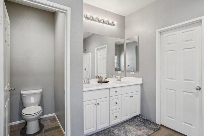 Building Photo - 42912 Gazapo Ct