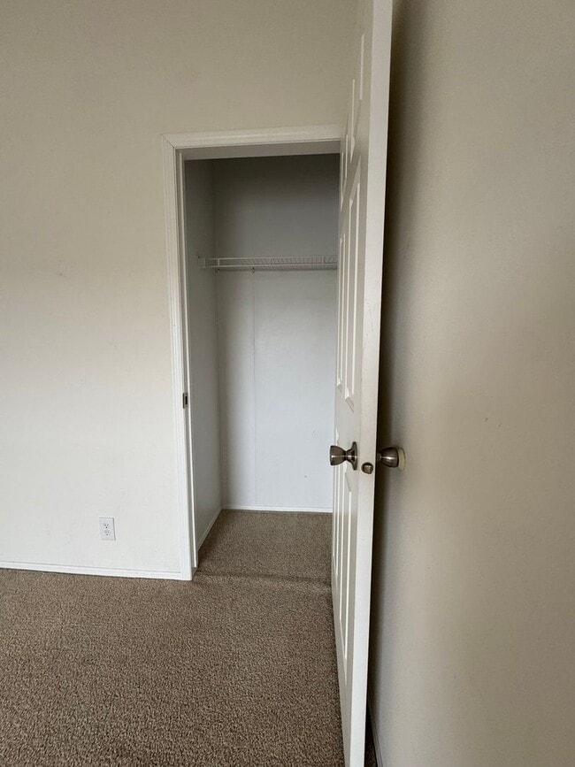 Building Photo - COMING SOON! NOW TAKING APPLICATIONS! An Outdoor Entertainer's Dream on the Majestic Oregon Coast!