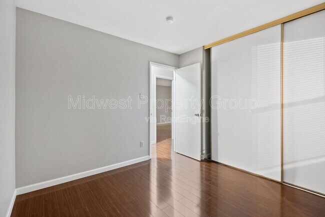 Building Photo - 19 Stone Mill Ln