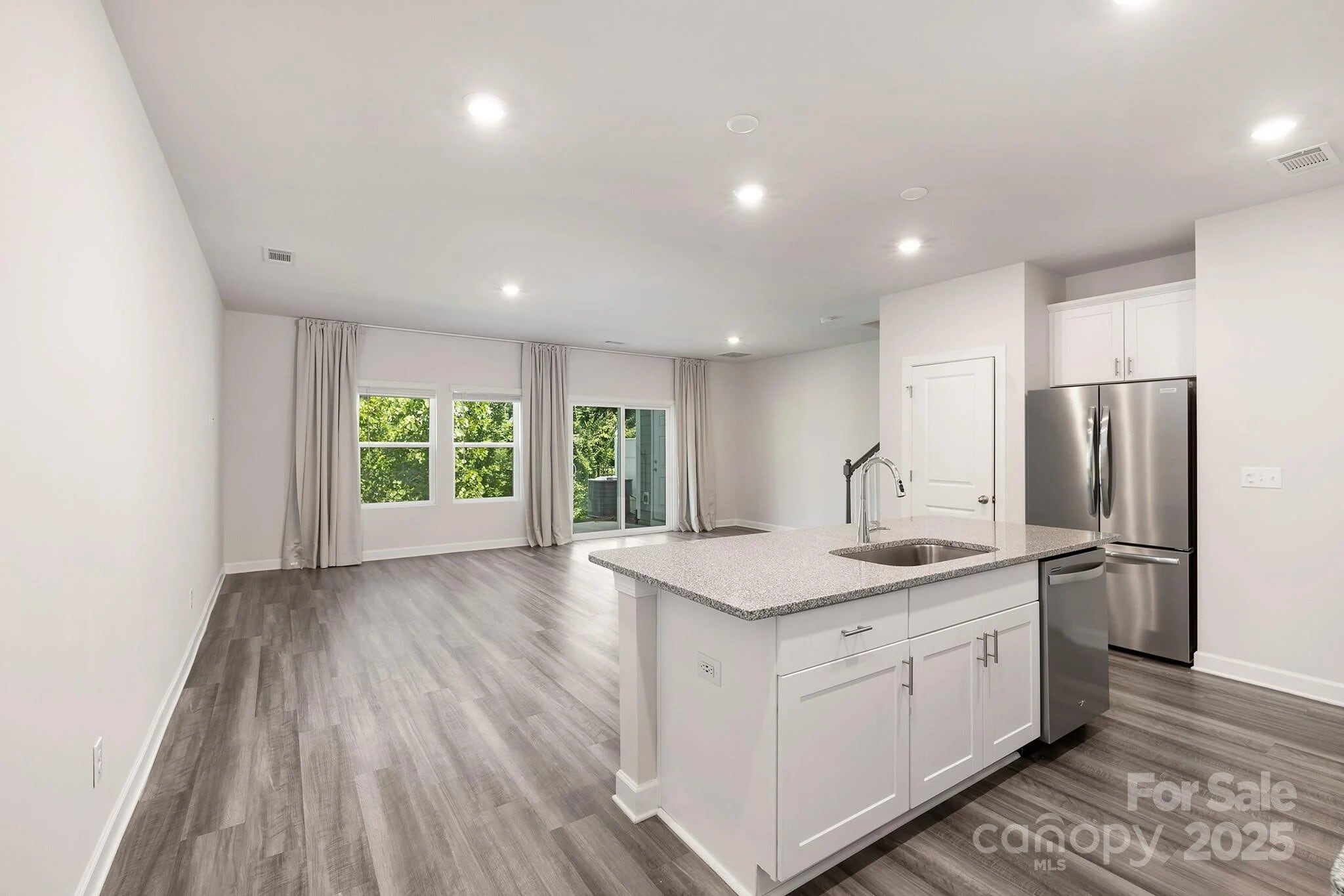 Building Photo - 1010 Maltby St