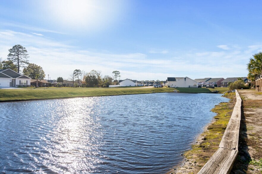 Building Photo - 217 Double Eagle Dr