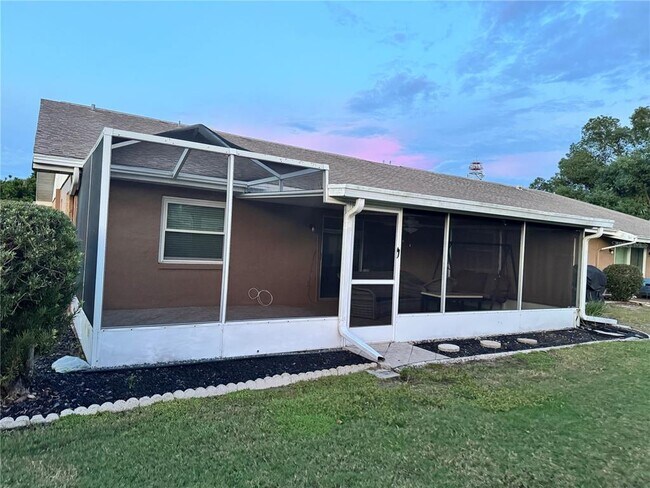 Building Photo - 1008 Yellowbird Pl