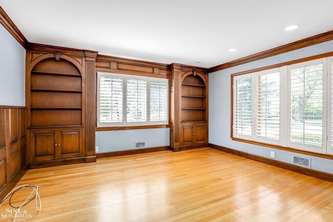 Building Photo - 15838 Windmill Pointe Dr